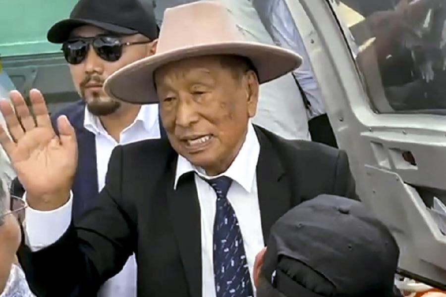 Naga leader Muivah back in his village after 50 yrs